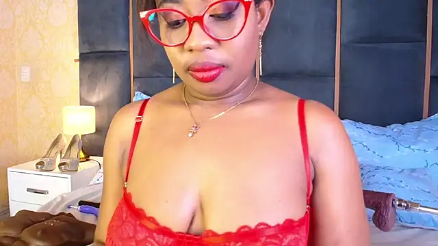 CaseyMoon live sex cam