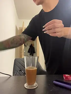 NNNoire live sex cam