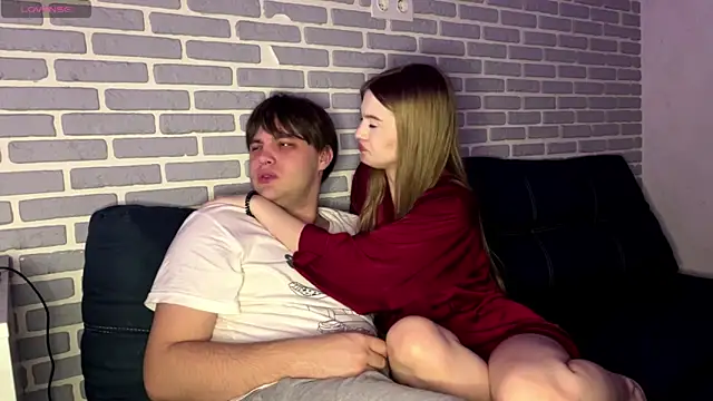 fetchingcouplee live sex cam