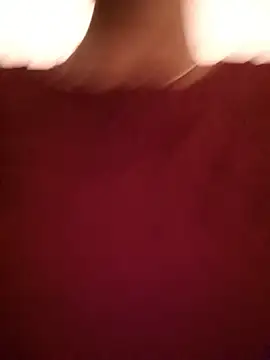 Raya-Moni live sex cam