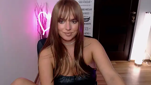 ViviRoses live sex cam