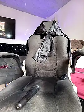 Naughty_Charly live sex cam