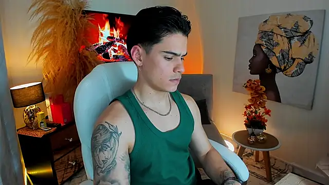 Matias_Murrier live sex cam