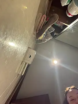 -cyber-butterfly- live sex cam