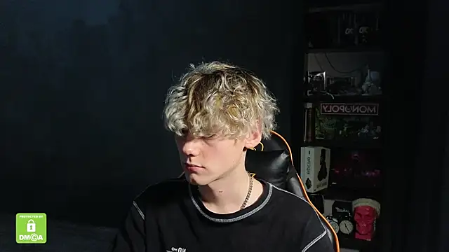 Keytaro live sex cam