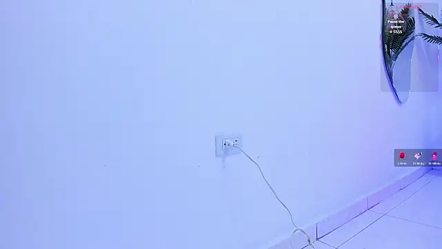 Brittany_cute18 live sex cam