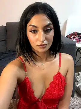 Mia_spicyy live sex cam
