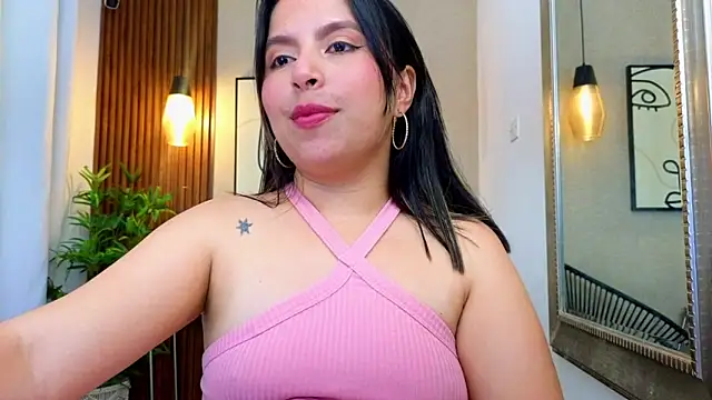 Sharlotte_Milk live sex cam