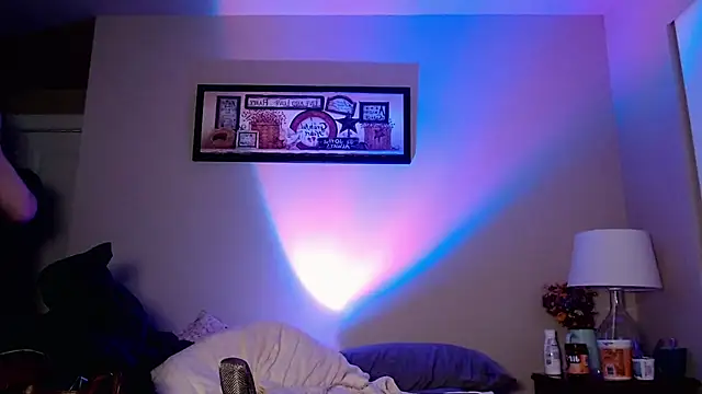 Snarfle82 live sex cam