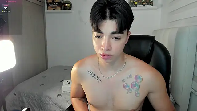 santy7v7 live sex cam