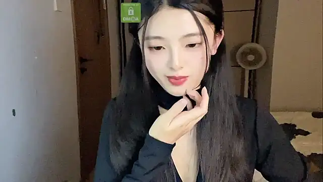 ronronner233 live sex cam