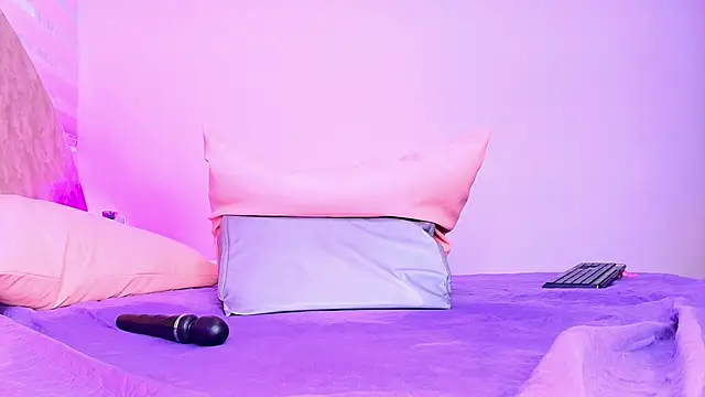 _ebony-queen_ live sex cam