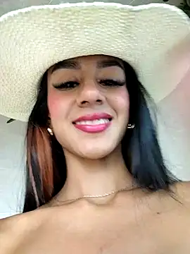 Juliana_Xander live sex cam