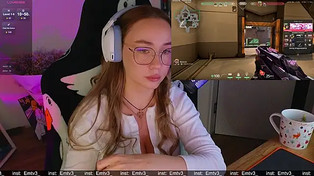 Emili1- live sex cam