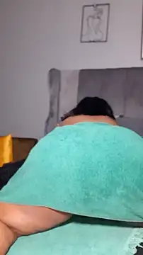 PearlSexxy69 live sex cam