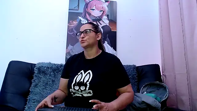 LAHILA_COOPERR live sex cam