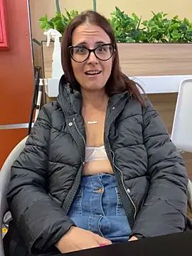 NataKitten live sex cam