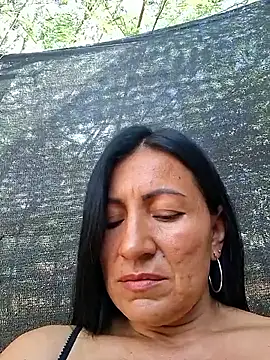 maturexxxnaughty live sex cam