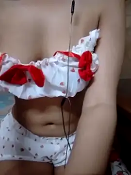 Tanishacutie live sex cam