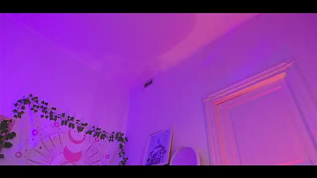 KristaBrooks live sex cam