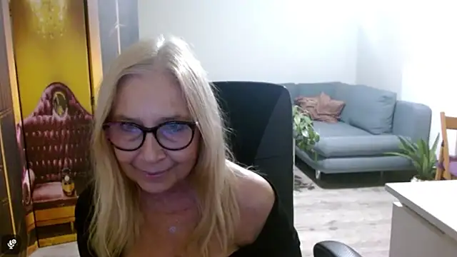 sofia_xkiss live sex cam