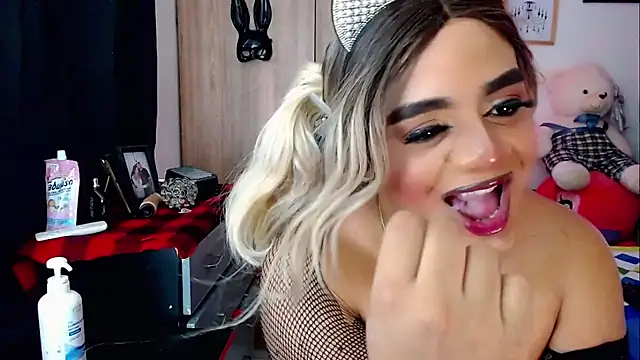 Amber_bigdick22 live sex cam