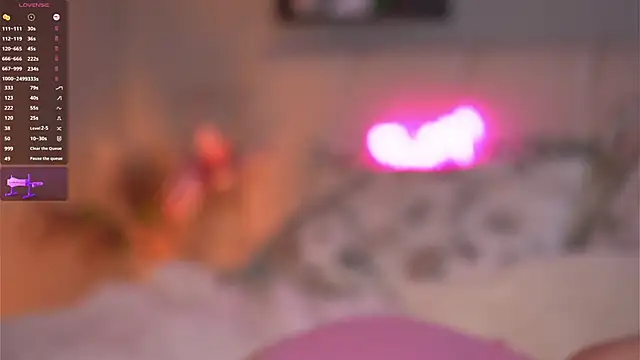 MiaBanger live sex cam