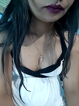 Vaani_Actress live sex cam