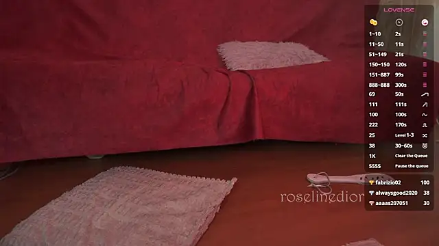 roselinedior live sex cam