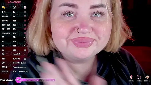 ZaraReignn live sex cam