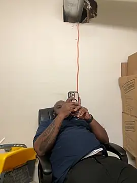 africandickxxl live sex cam