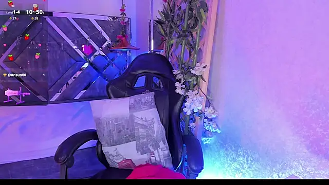 EternaAura live sex cam