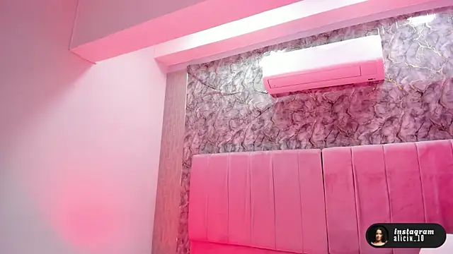 aliccecooper live sex cam