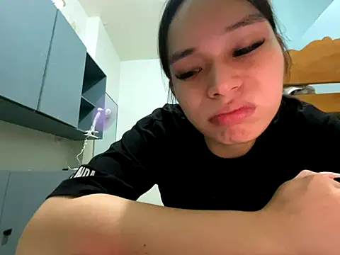 sweetakana live sex cam