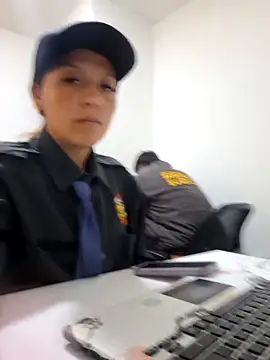 Emily-7_ live sex cam