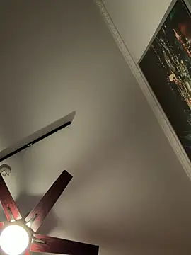 Hornyblond_Bella live sex cam