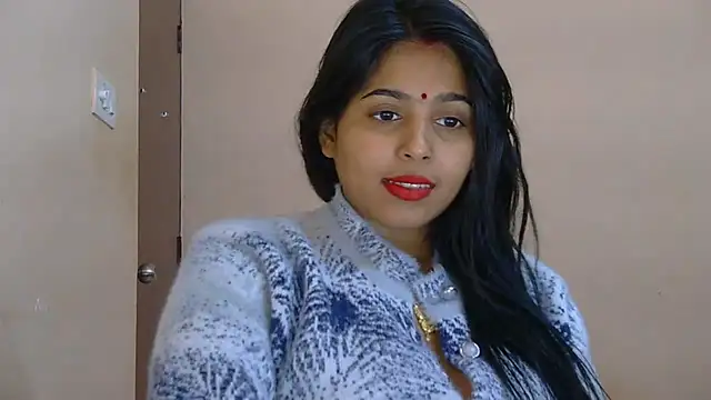 Cute-Simmi69 live sex cam