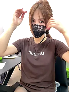 Selenaaaaa- live sex cam