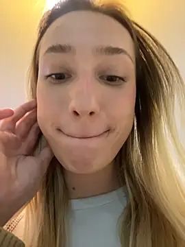 Lia__Love live sex cam