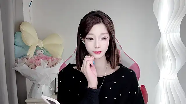 only1guo live sex cam