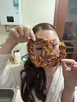 -cyber-butterfly- live sex cam