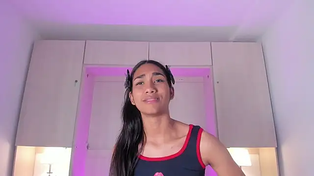 AnahiCollins live sex cam