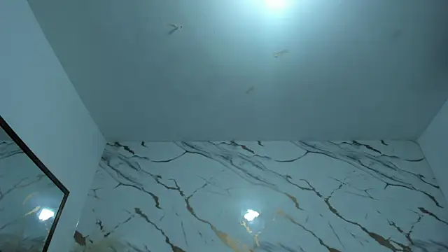 _Emma_whiitee_ live sex cam