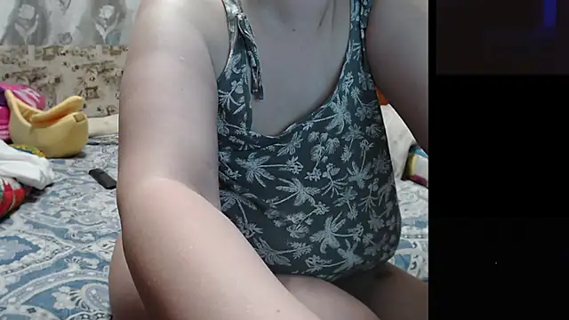 Sakura_Green live sex cam