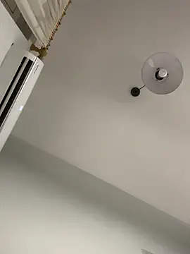 Nikki_Hoee live sex cam