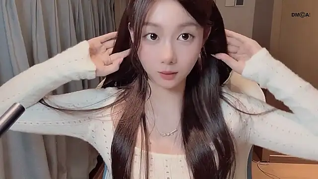 Makinghappymyself_ live sex cam