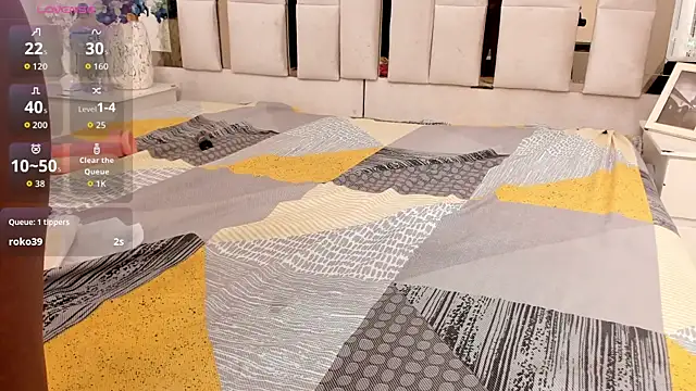 TattiBelll live sex cam