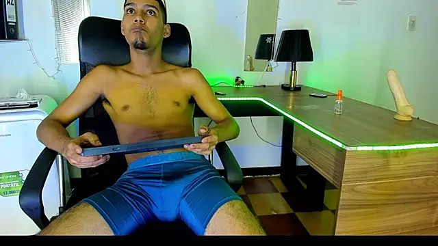 xxKamadevaxx live sex cam