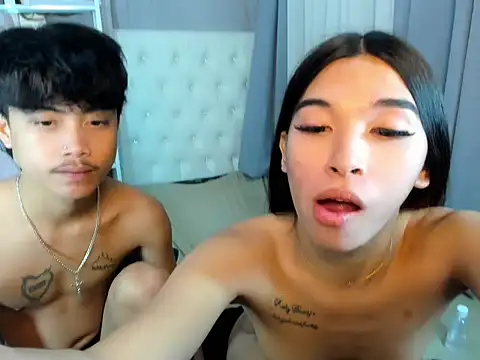 Yourdreamgoddess live sex cam