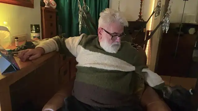 LeatherSdaddy live sex cam